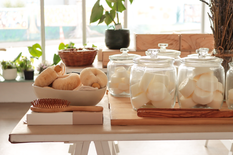 5 ECO FRIENDLY SWAPS FOR THE BATHROOM