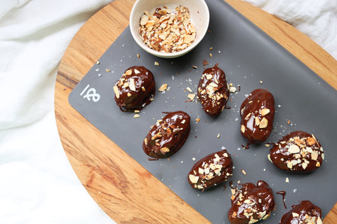 Make your own: Cashew Butter Stuffed Dates