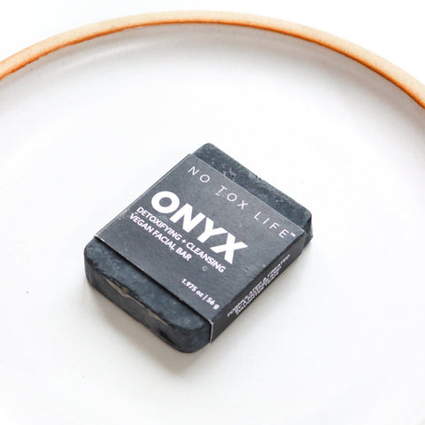 Plastic-free Onyx Face Washing Block